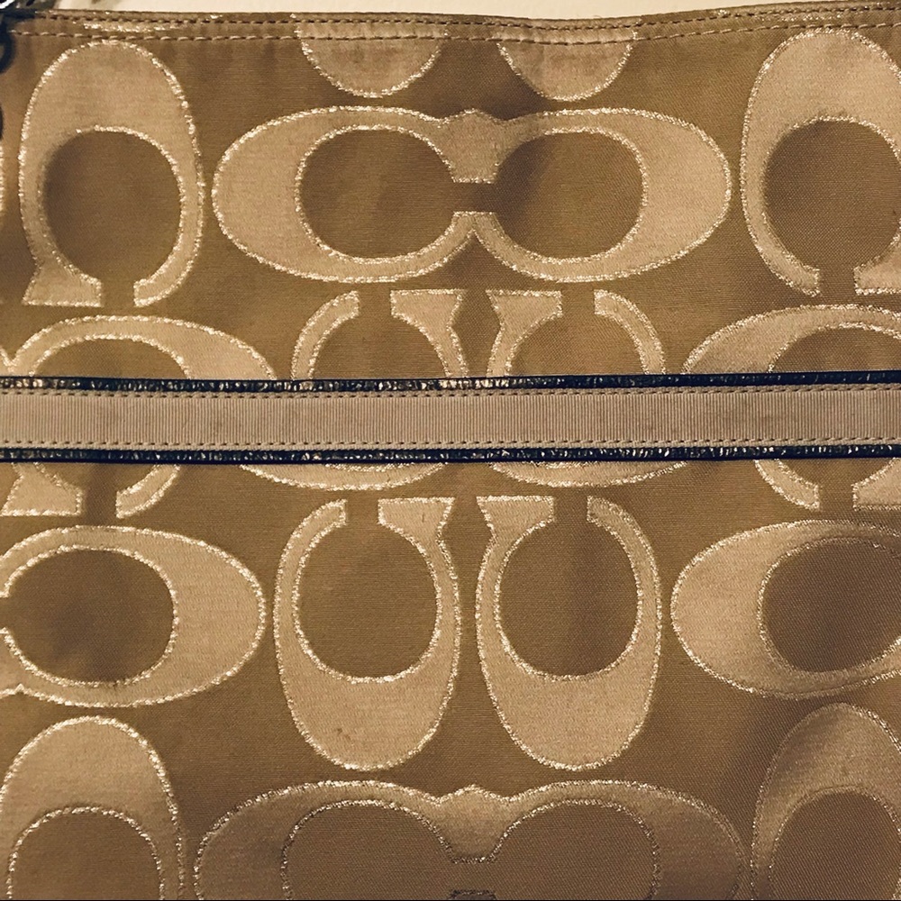 Coach Poppy Signature Metallic Jacquard Khaki Chain Purse Tote Bag - Picture 2 of 11